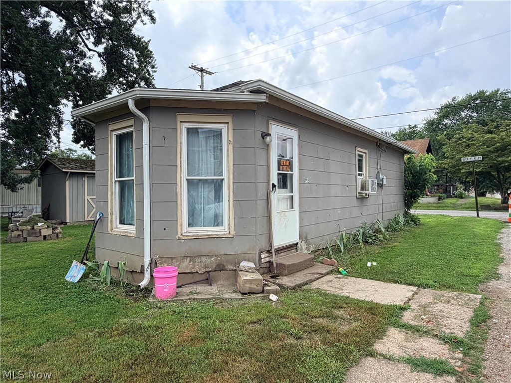 209 S Main Street Killbuck OH 44637