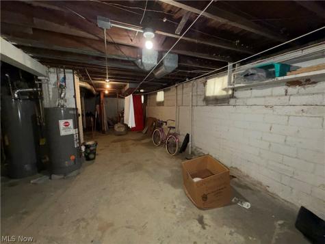 18017 Olympia Road Cleveland OH 44112