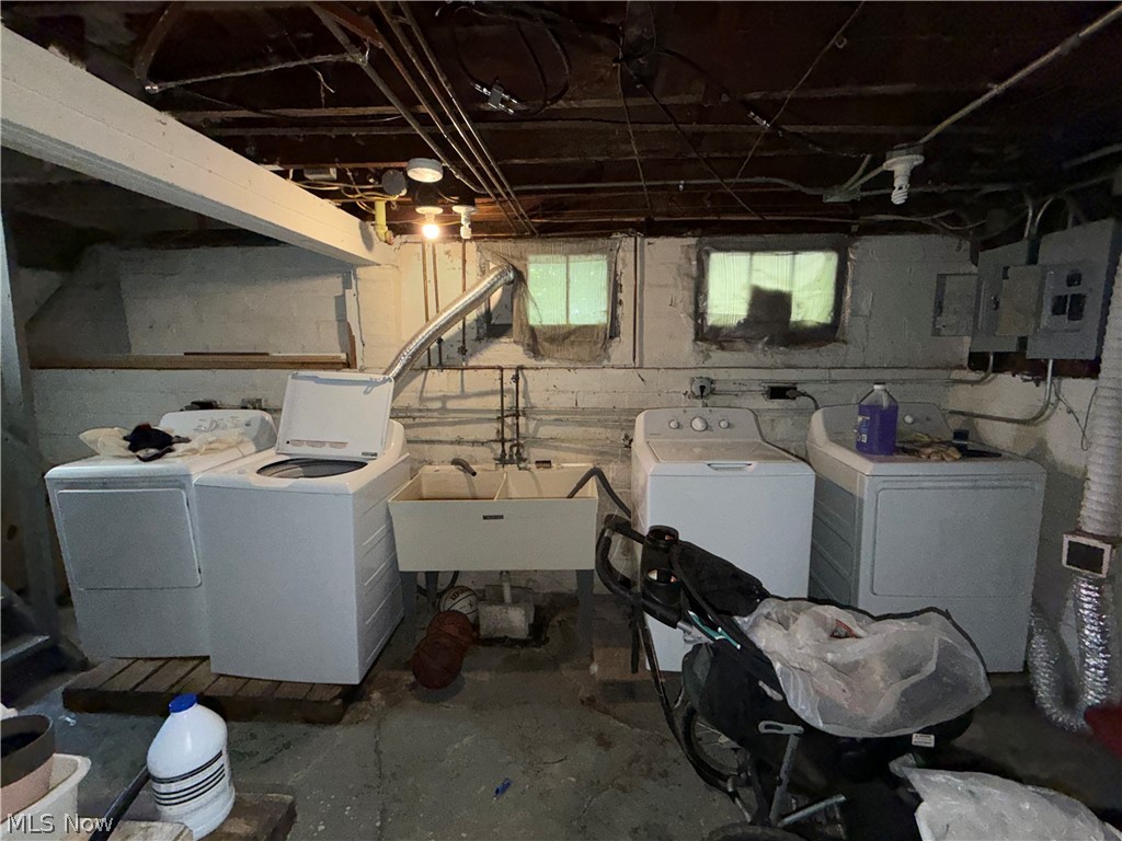 18017 Olympia Road Cleveland OH 44112