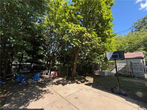 18017 Olympia Road Cleveland OH 44112