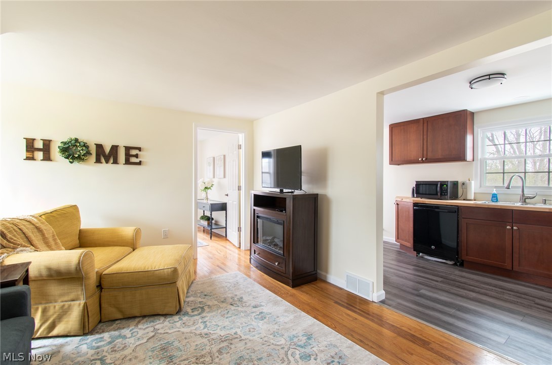 7217 Pennsylvania Avenue Youngstown OH 44514