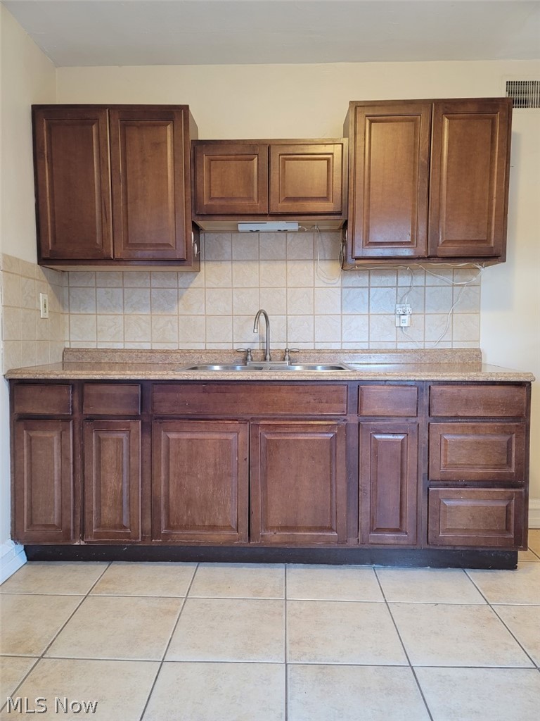14916 Clifton Boulevard Lakewood OH 44107