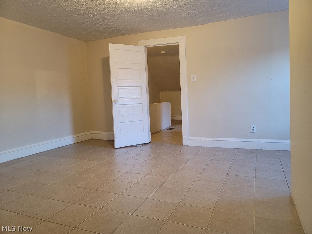 14916 Clifton Boulevard Lakewood OH 44107