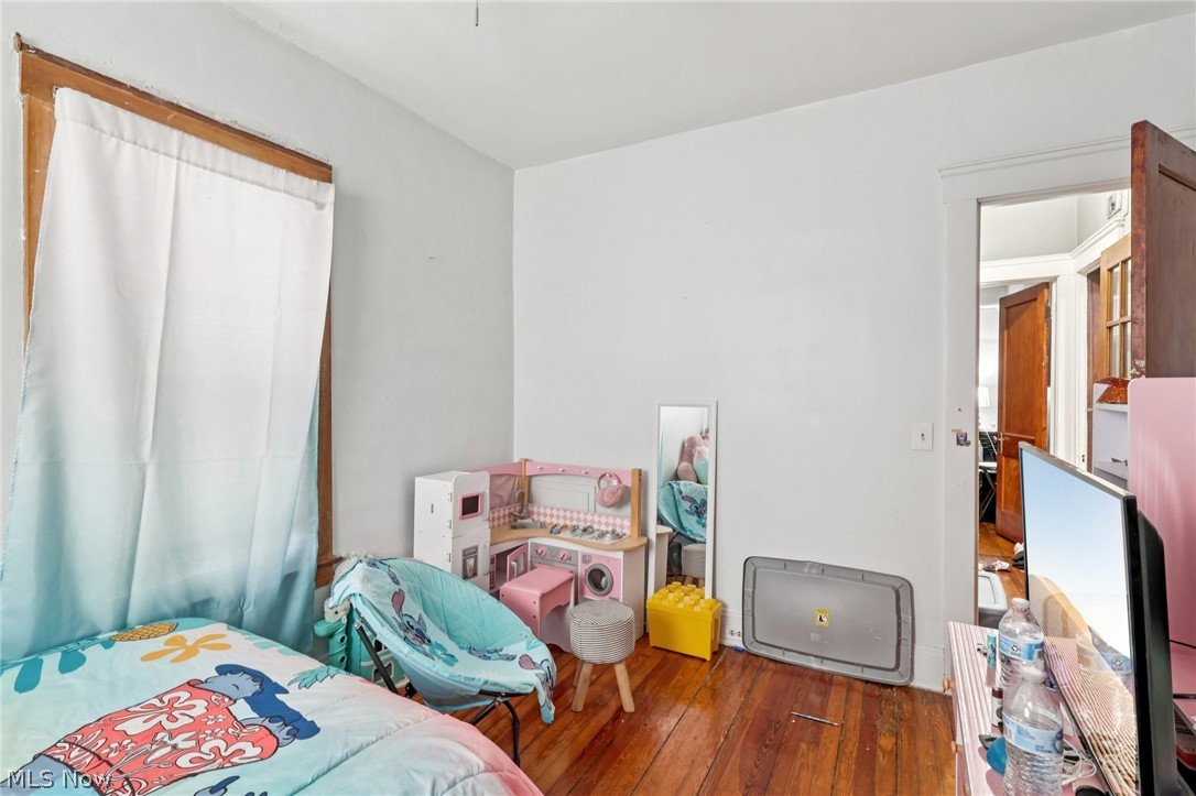 9407 Clifton Boulevard Cleveland OH 44102