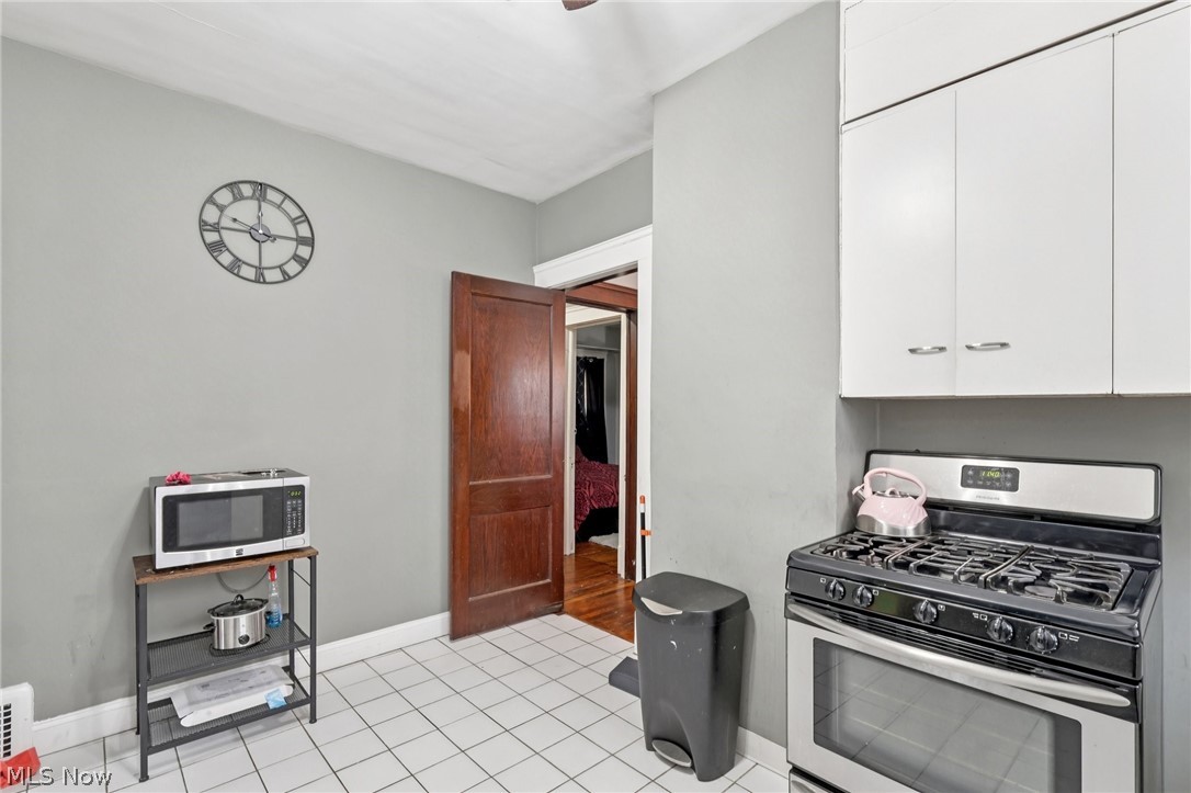 9407 Clifton Boulevard Cleveland OH 44102