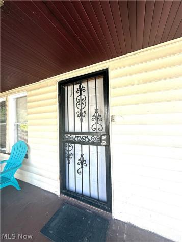 15910 Arcade Avenue Cleveland OH 44110