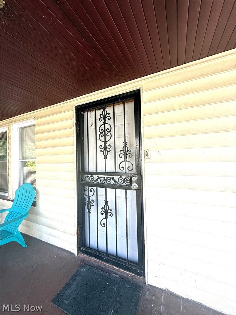 15910 Arcade Avenue Cleveland OH 44110