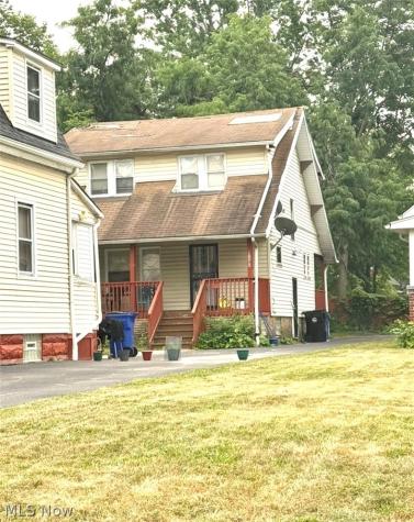 15910 Arcade Avenue Cleveland OH 44110