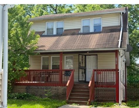15910 Arcade Avenue Cleveland OH 44110