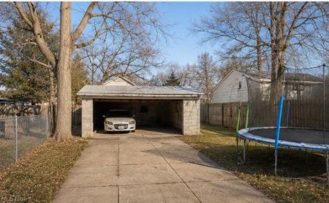 7610 Dearborn Avenue Cleveland OH 44102