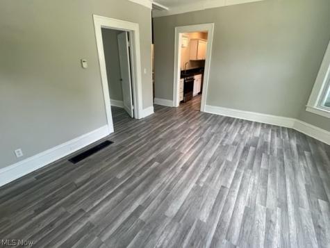 3717 Archwood Avenue Cleveland OH 44109