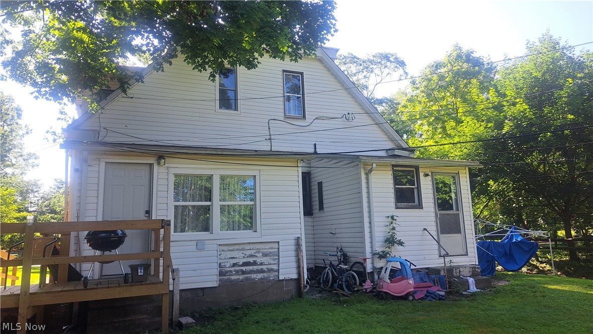 311 S 3rd Street Coshocton OH 43812