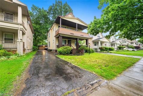 11224 Parkview Avenue Cleveland OH 44104