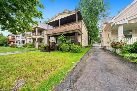 11224 Parkview Avenue Cleveland OH 44104