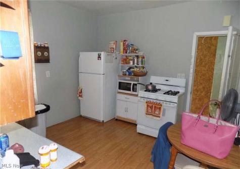 3202 W 52nd Street Cleveland OH 44102