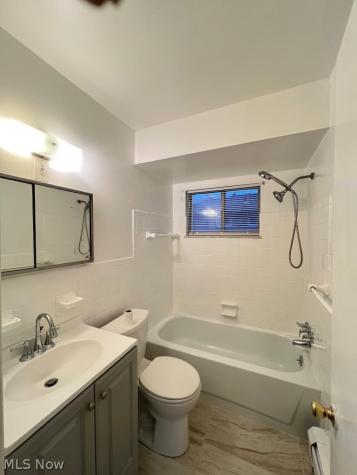 419 Center Road Bedford OH 44146