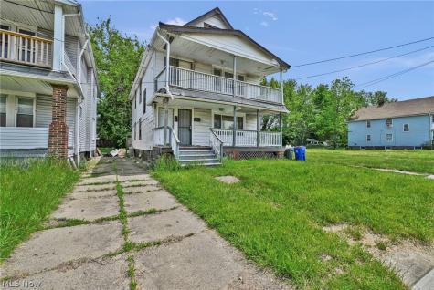 1011 East 140 Cleveland OH 44110