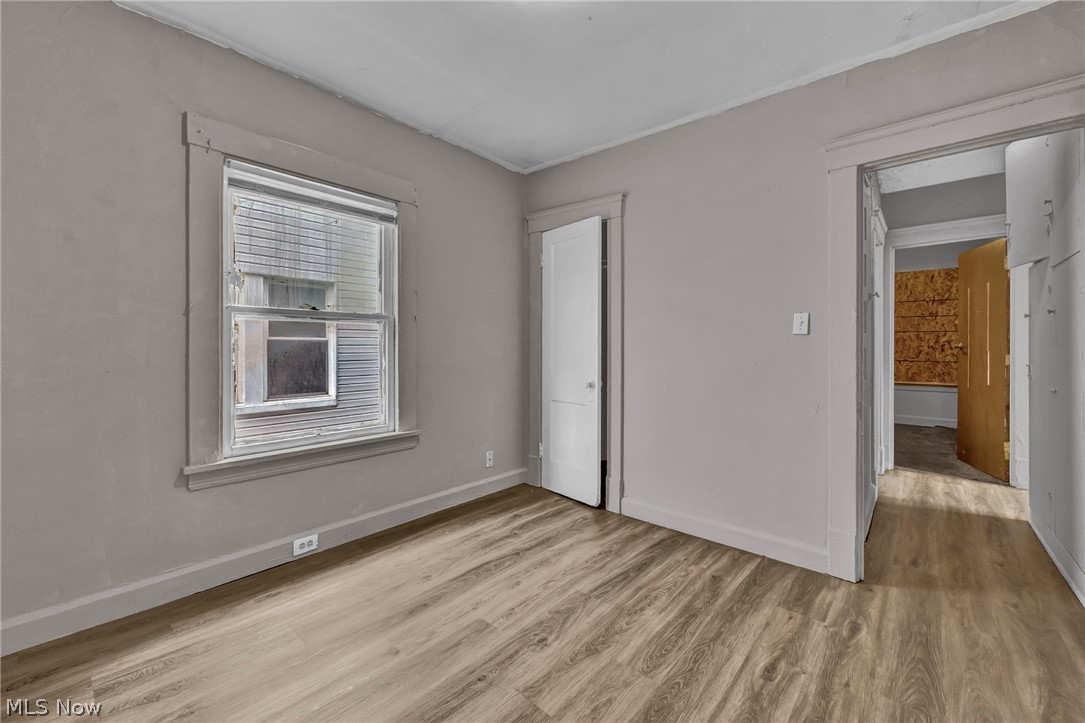 1011 East 140 Cleveland OH 44110