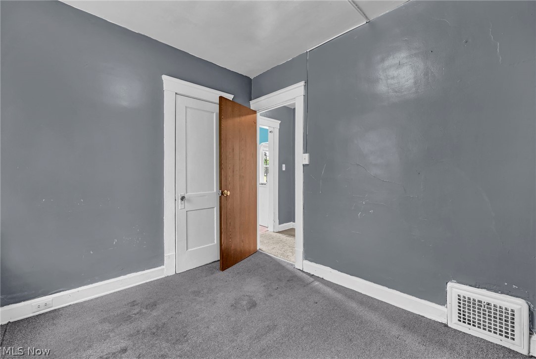 1011 East 140 Cleveland OH 44110