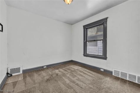 1011 East 140 Cleveland OH 44110