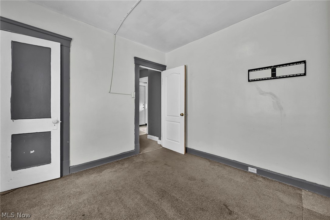 1011 East 140 Cleveland OH 44110