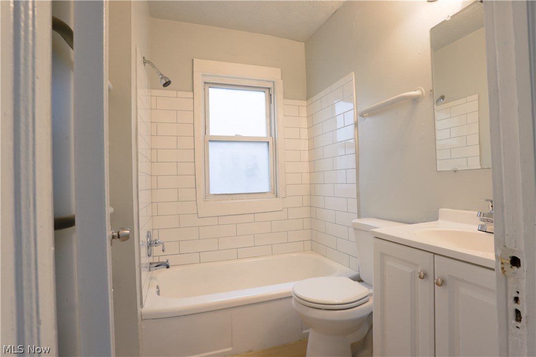 3598 E 149th Street Cleveland OH 44120