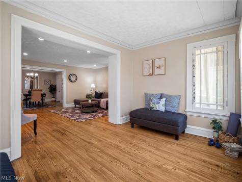 3254 West Boulevard Cleveland OH 44111