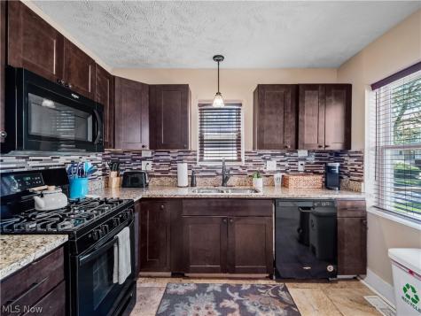 3254 West Boulevard Cleveland OH 44111