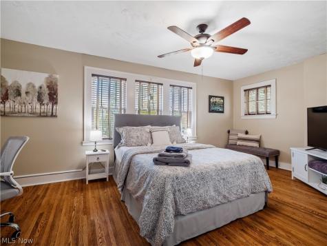 3254 West Boulevard Cleveland OH 44111