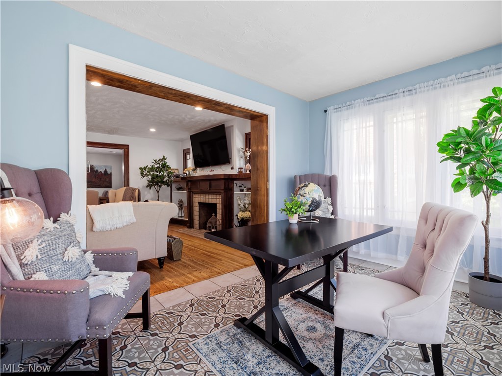 3254 West Boulevard Cleveland OH 44111