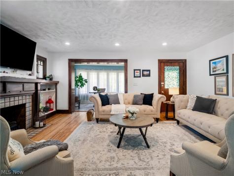 3254 West Boulevard Cleveland OH 44111