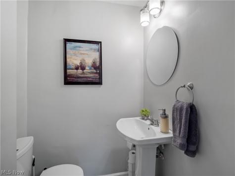 3254 West Boulevard Cleveland OH 44111