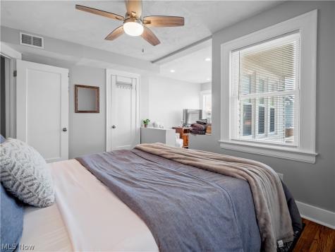 3254 West Boulevard Cleveland OH 44111