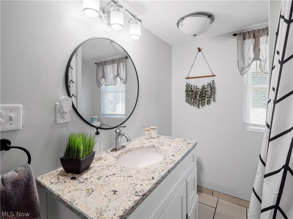 3254 West Boulevard Cleveland OH 44111