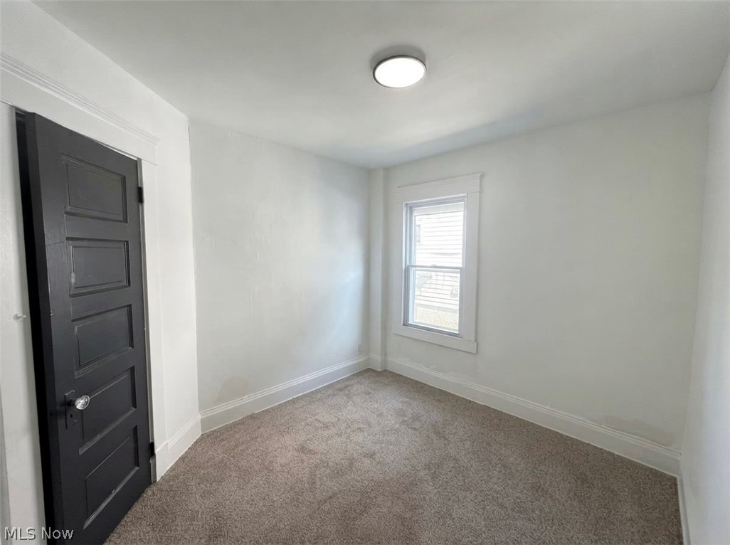 10806 Mount Overlook Avenue Cleveland OH 44104
