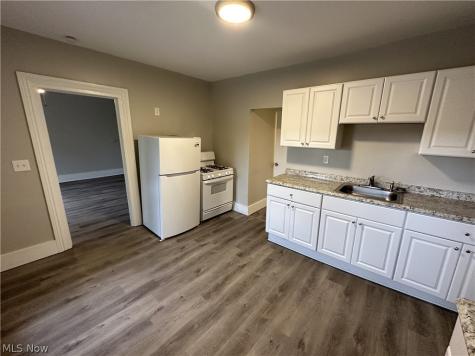 2055 W 65th Street Cleveland OH 44102