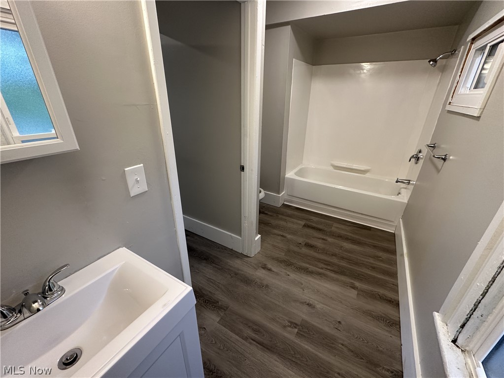 2055 W 65th Street Cleveland OH 44102