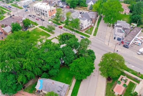 2055 W 65th Street Cleveland OH 44102