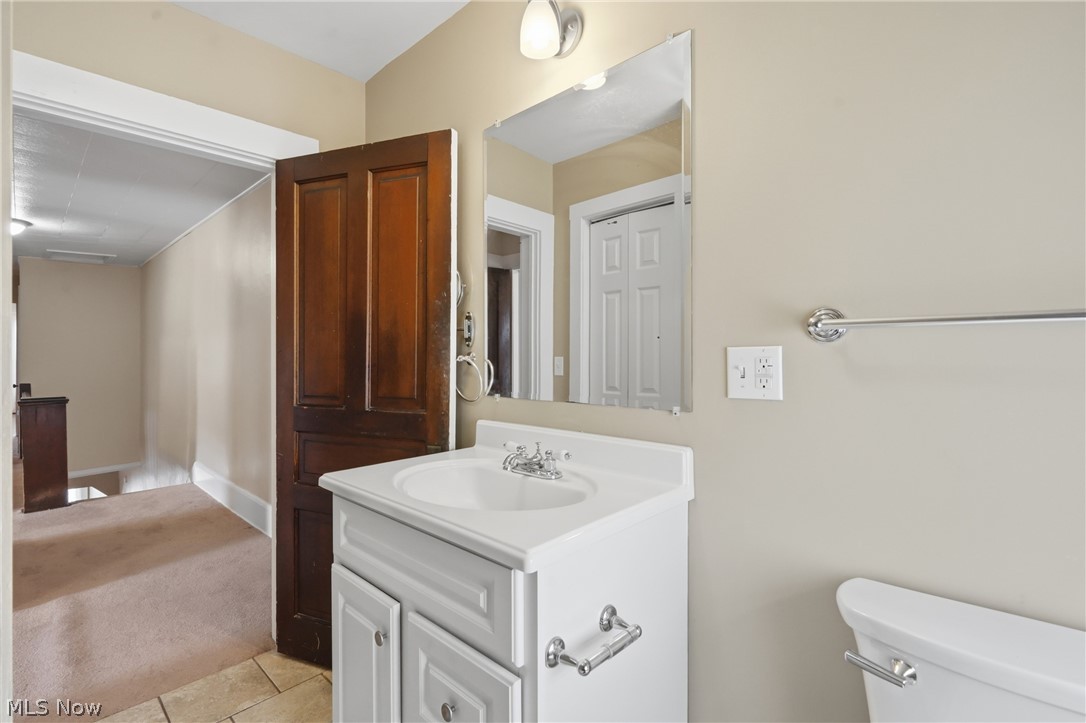 42 W 7th Street Dresden OH 43821