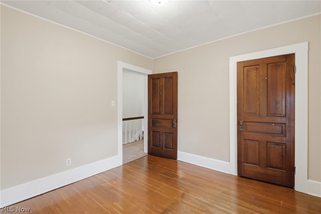 42 W 7th Street Dresden OH 43821