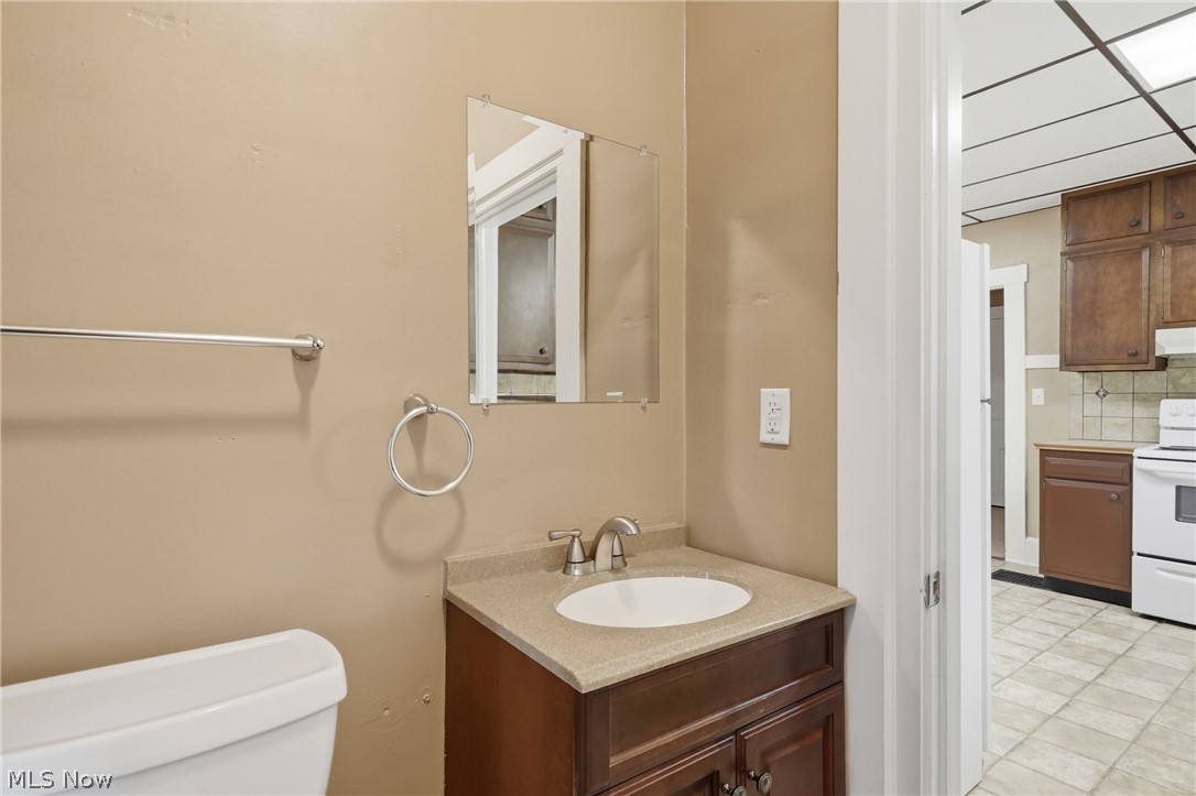 42 W 7th Street Dresden OH 43821
