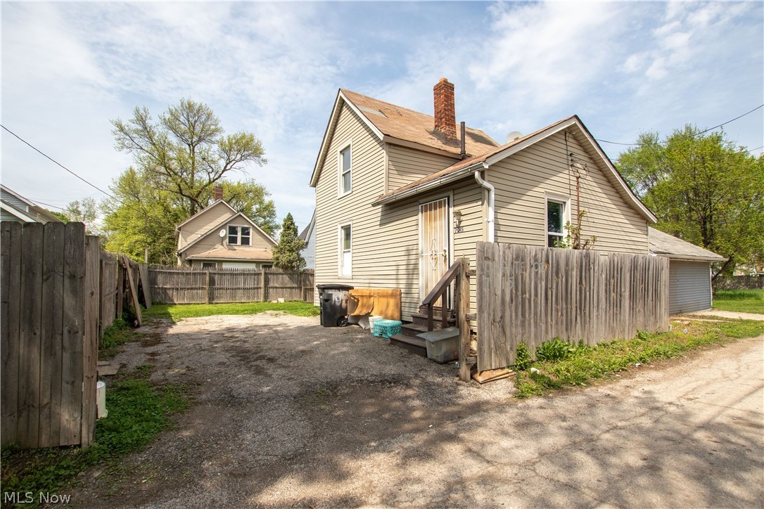 7017 Colgate Avenue Front, 7015 Colgate Rear Avenue Cleveland OH 44102