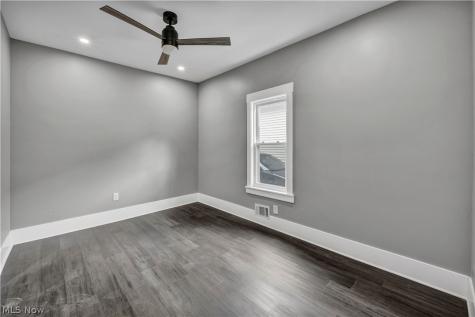 10905 Grandview Avenue Cleveland OH 44104