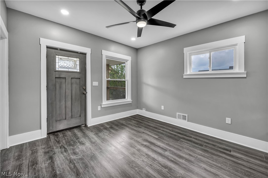 10905 Grandview Avenue Cleveland OH 44104