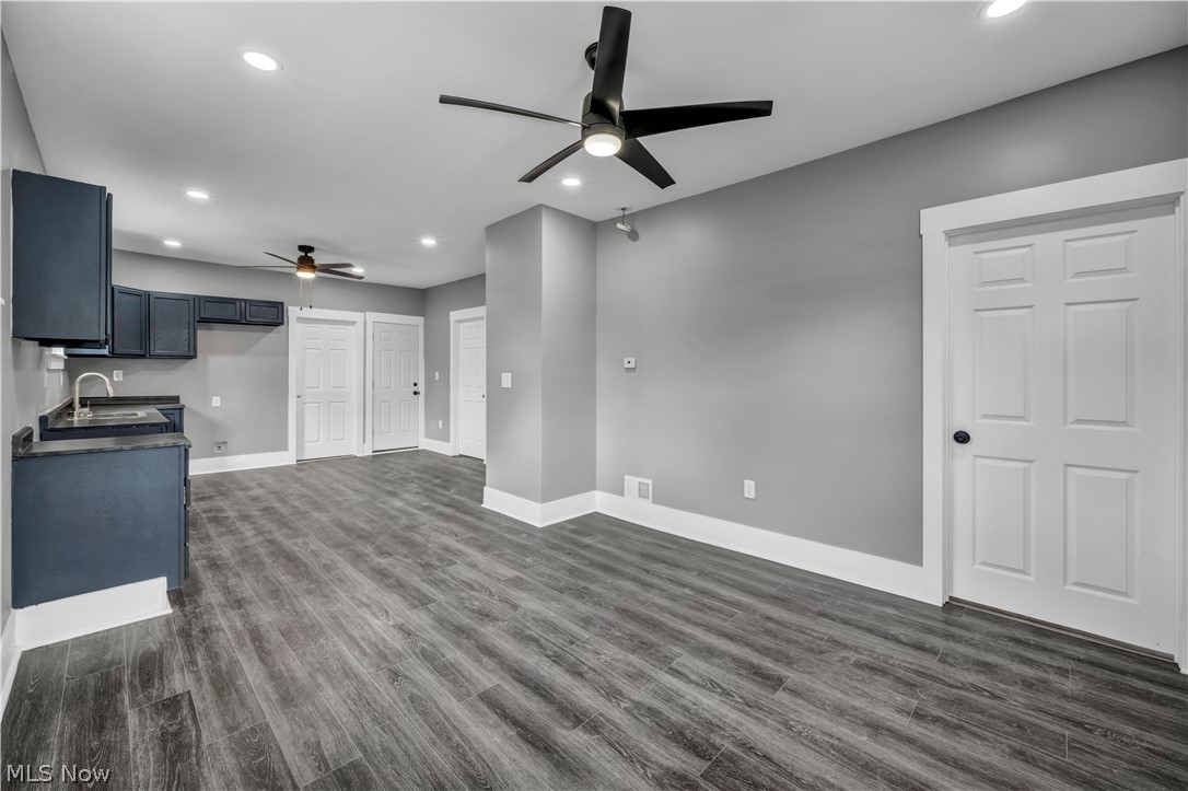 10905 Grandview Avenue Cleveland OH 44104