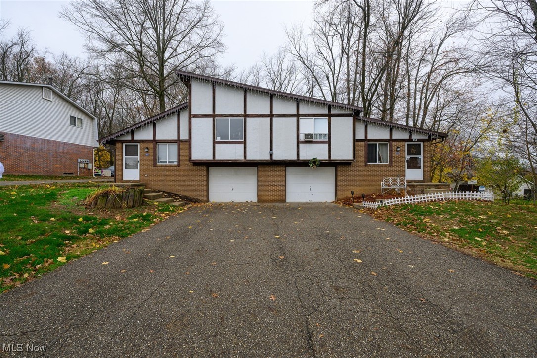 351 - 353 Harding Avenue NW Massillon OH 44646