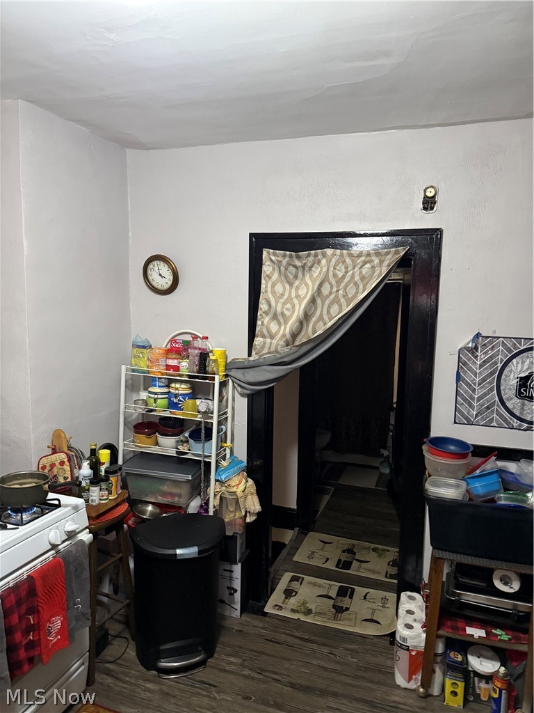 13609 Eaglesmere Avenue Cleveland OH 44110