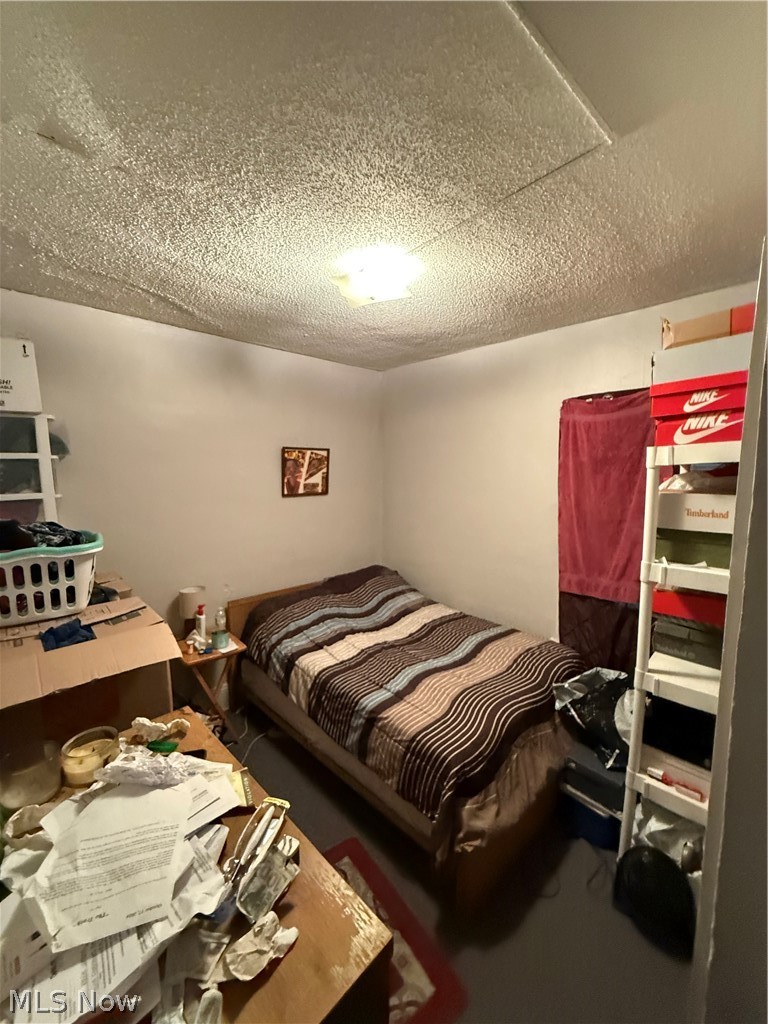 13609 Eaglesmere Avenue Cleveland OH 44110