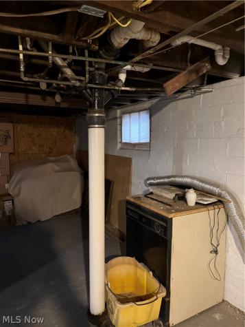13609 Eaglesmere Avenue Cleveland OH 44110