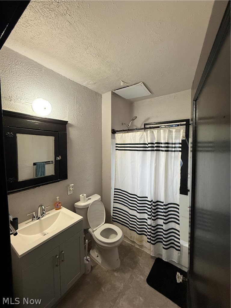 13609 Eaglesmere Avenue Cleveland OH 44110